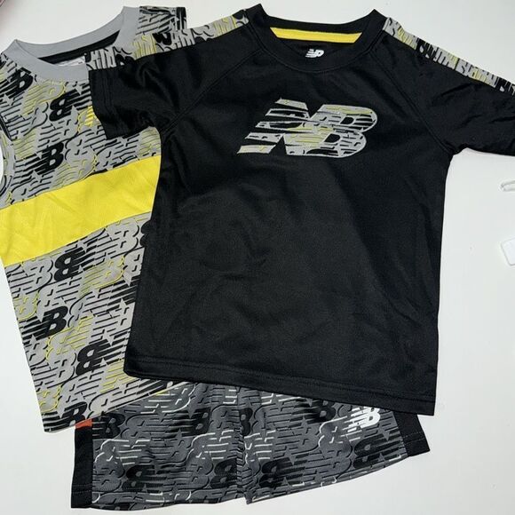🔥3 pc new balance  kids boys T-shirt/tank/short  Sz 3TNew - Picture 2 of 9